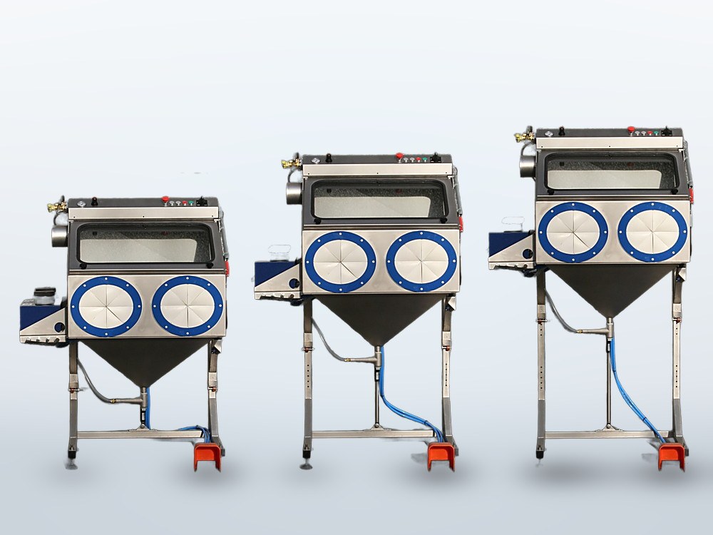 PRO 0806/2 blast cabinet shown three times side by side, the work platform at a different height each time