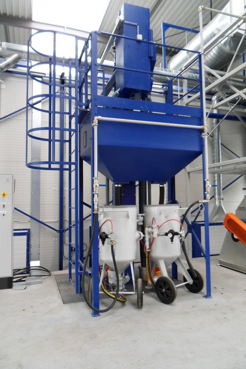 Système de récupération avec deux cuves sous le silo