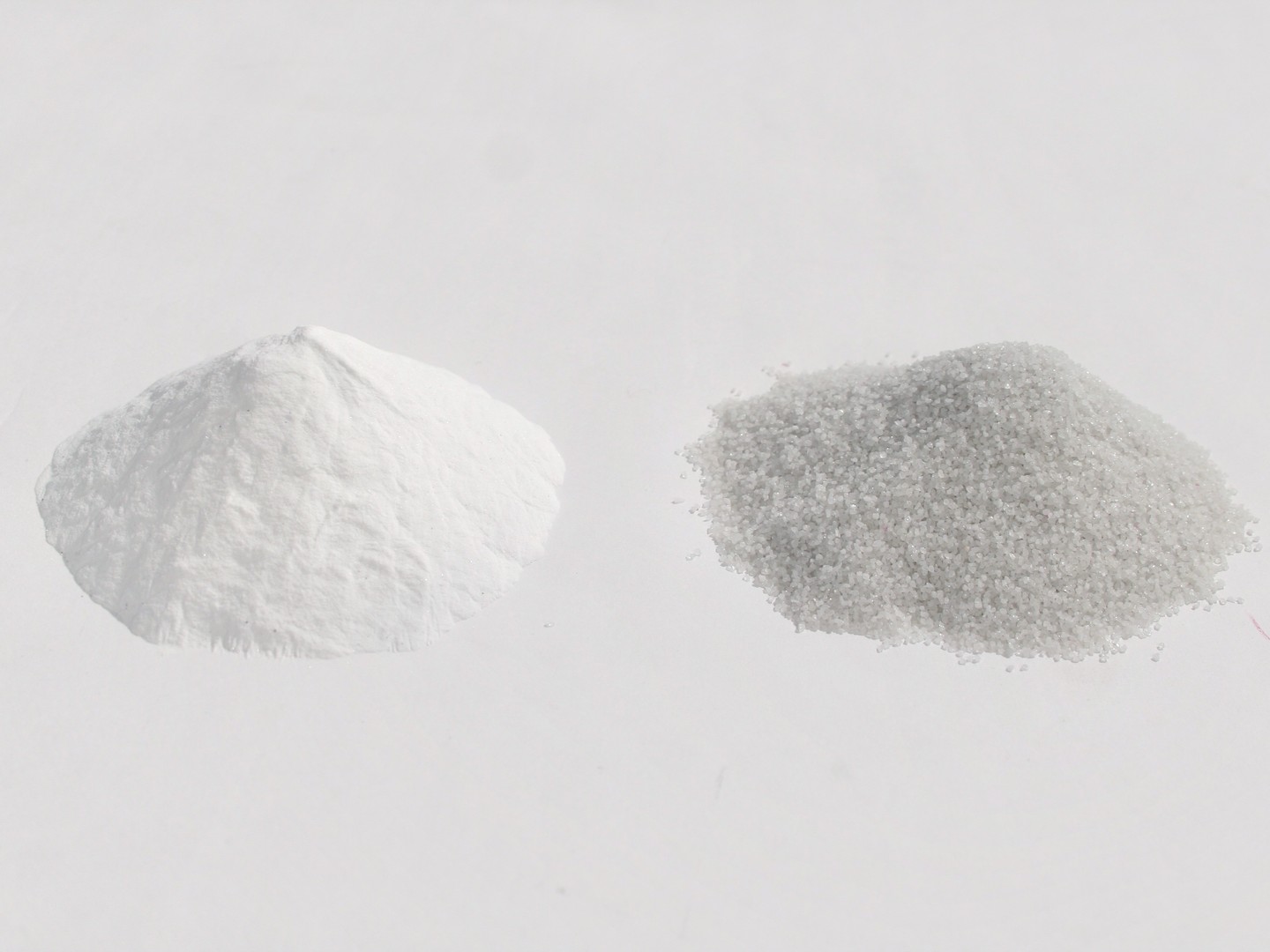 White aluminium oxide blasting media
