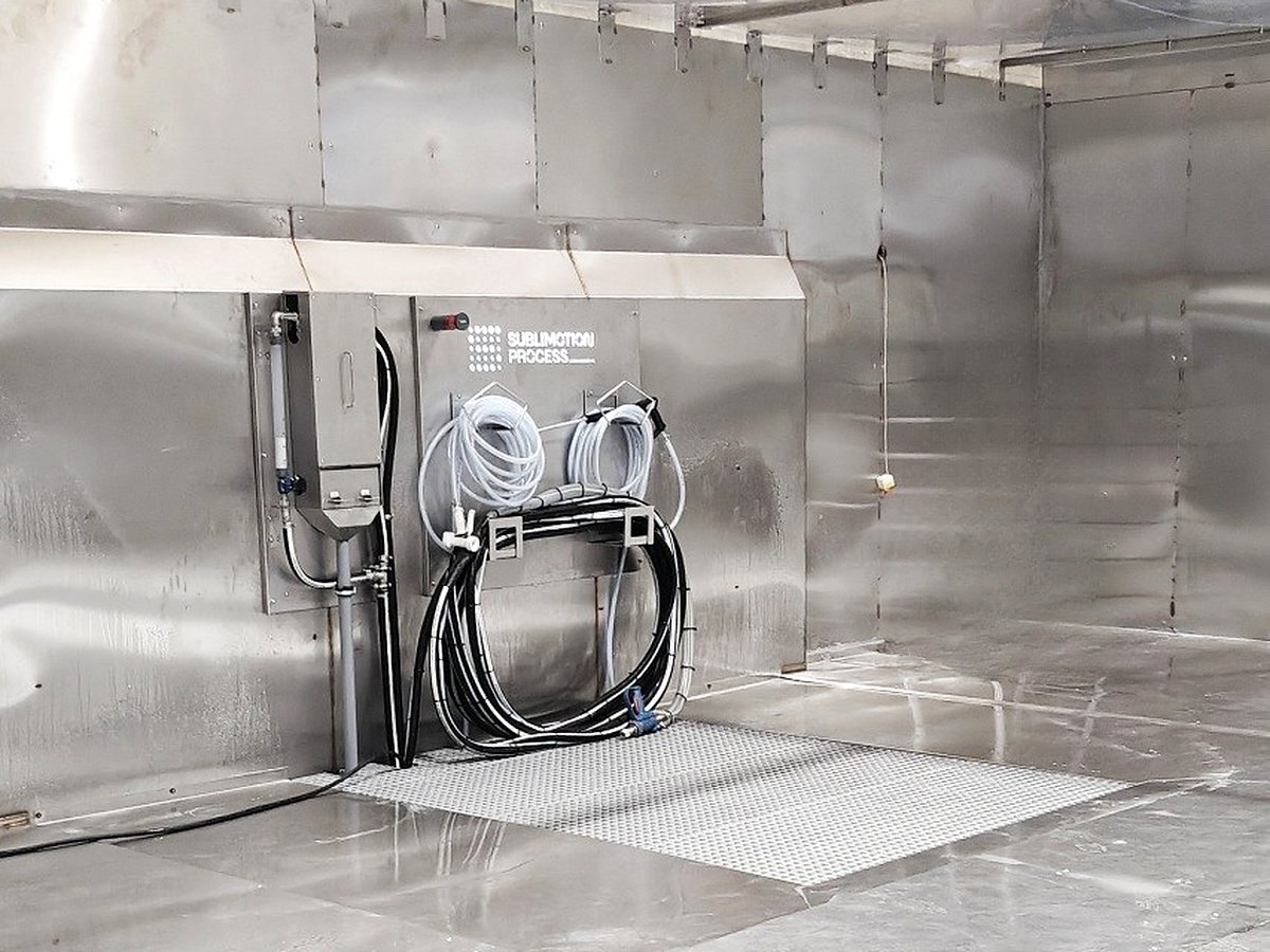 Tornado process platform with stainless steel walls and work grid