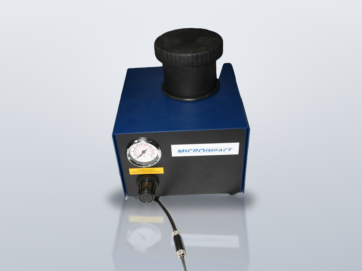 Microstraaltoestel Phibo MI200 met vulreserve, manometer, drukregelaar en straalslang