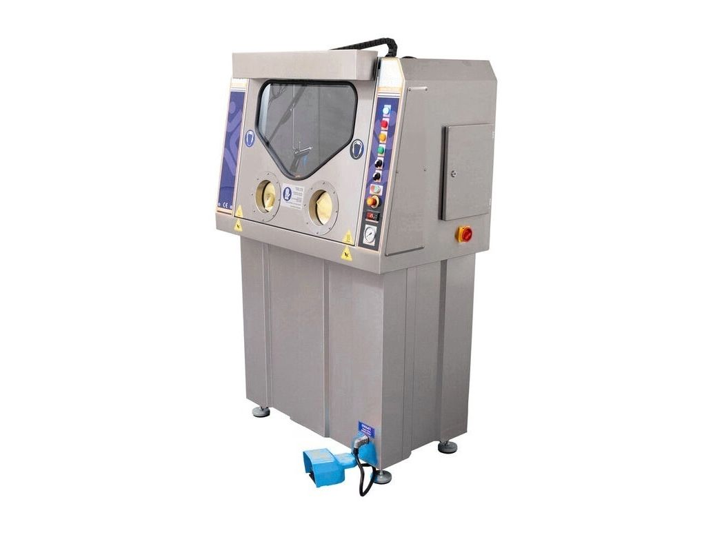 High-pressure parts washer cabinet C1100 with viewing window, glove ports and control panel